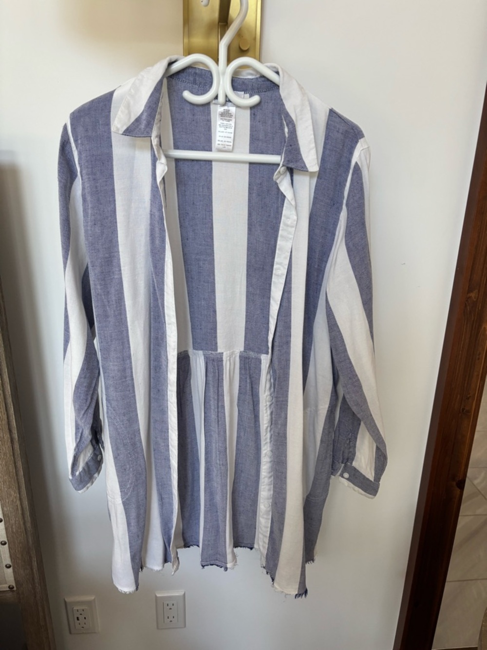 Tommy Bahama Blue and White Striped Open Shirt